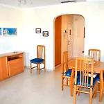 Palm Beach, 2 Dormitorios, Playa 50M, By Bookindenia