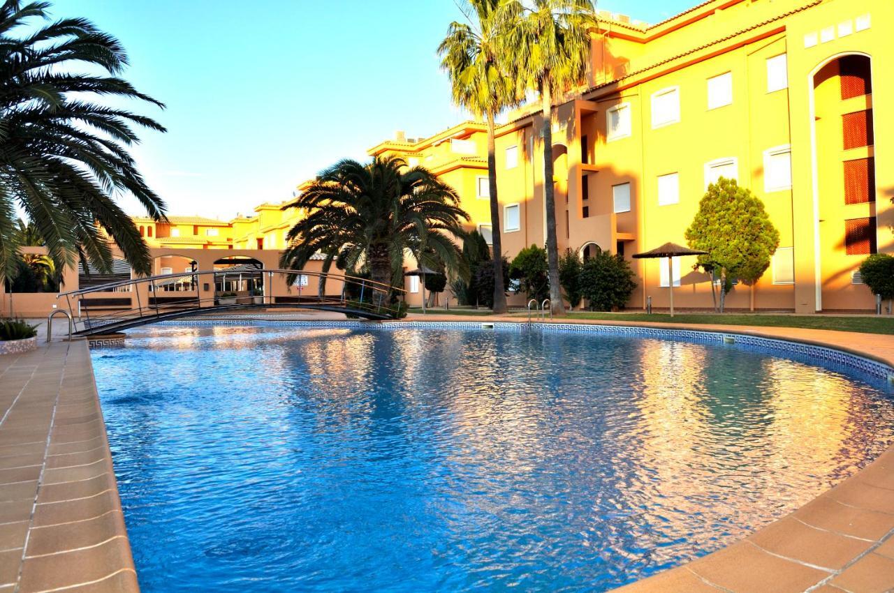 Palm Beach, 2 Dormitorios, Playa 50m, By Bookindenia Appartement