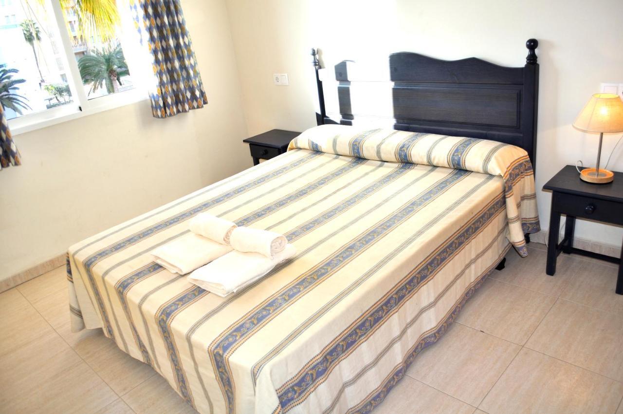 Palm Beach, 2 Dormitorios, Playa 50m, By Bookindenia Dénia